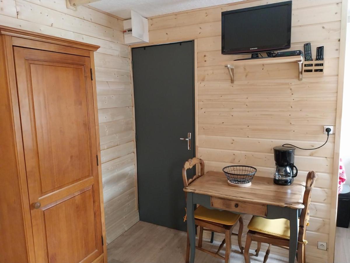 Petit Studio Dans La Prairie Saint-Auban  Exterior photo